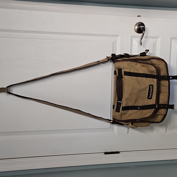 Timberland Amherst Collection Khaki Tan Brown Canvas Messenger Bag